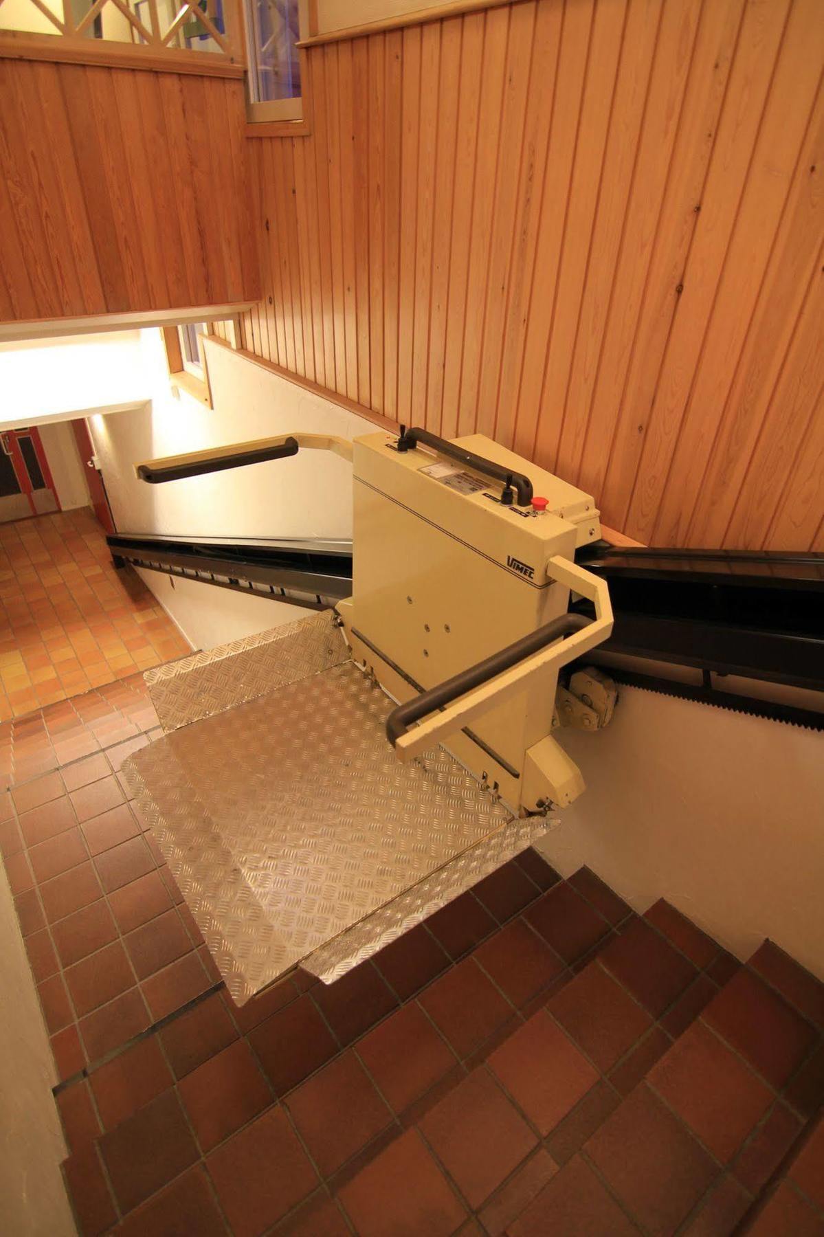 Seita Moekki, Aekaeslompolo Villa Luaran gambar