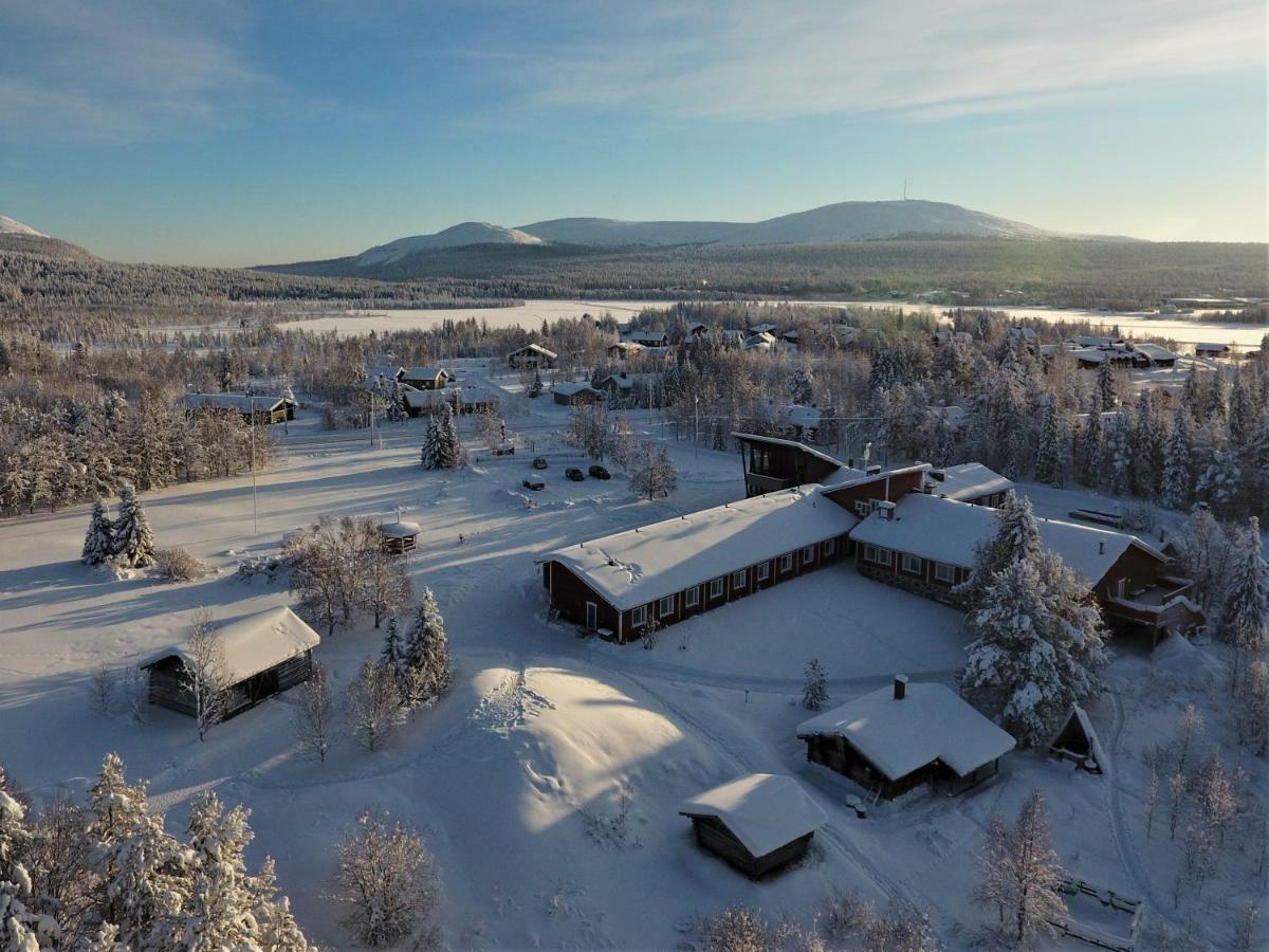 Seita Moekki, Aekaeslompolo Villa Luaran gambar